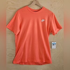 Nike Men's Coral T-Shirt